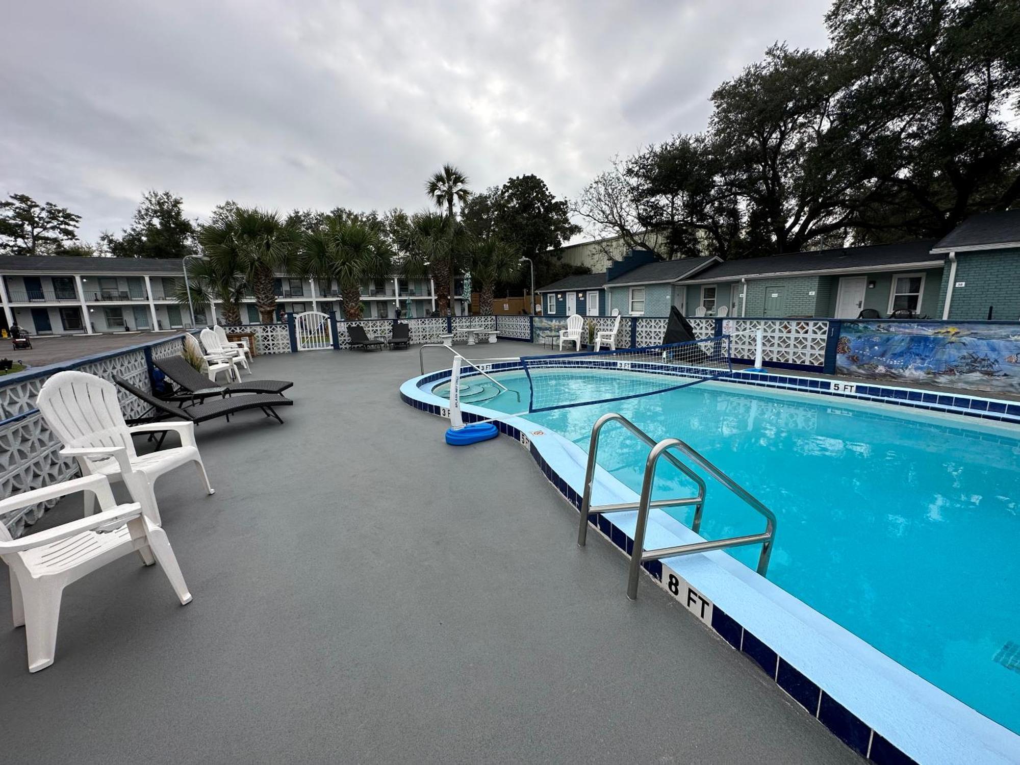 Gulf Coast Inn Гълф Брийз Екстериор снимка