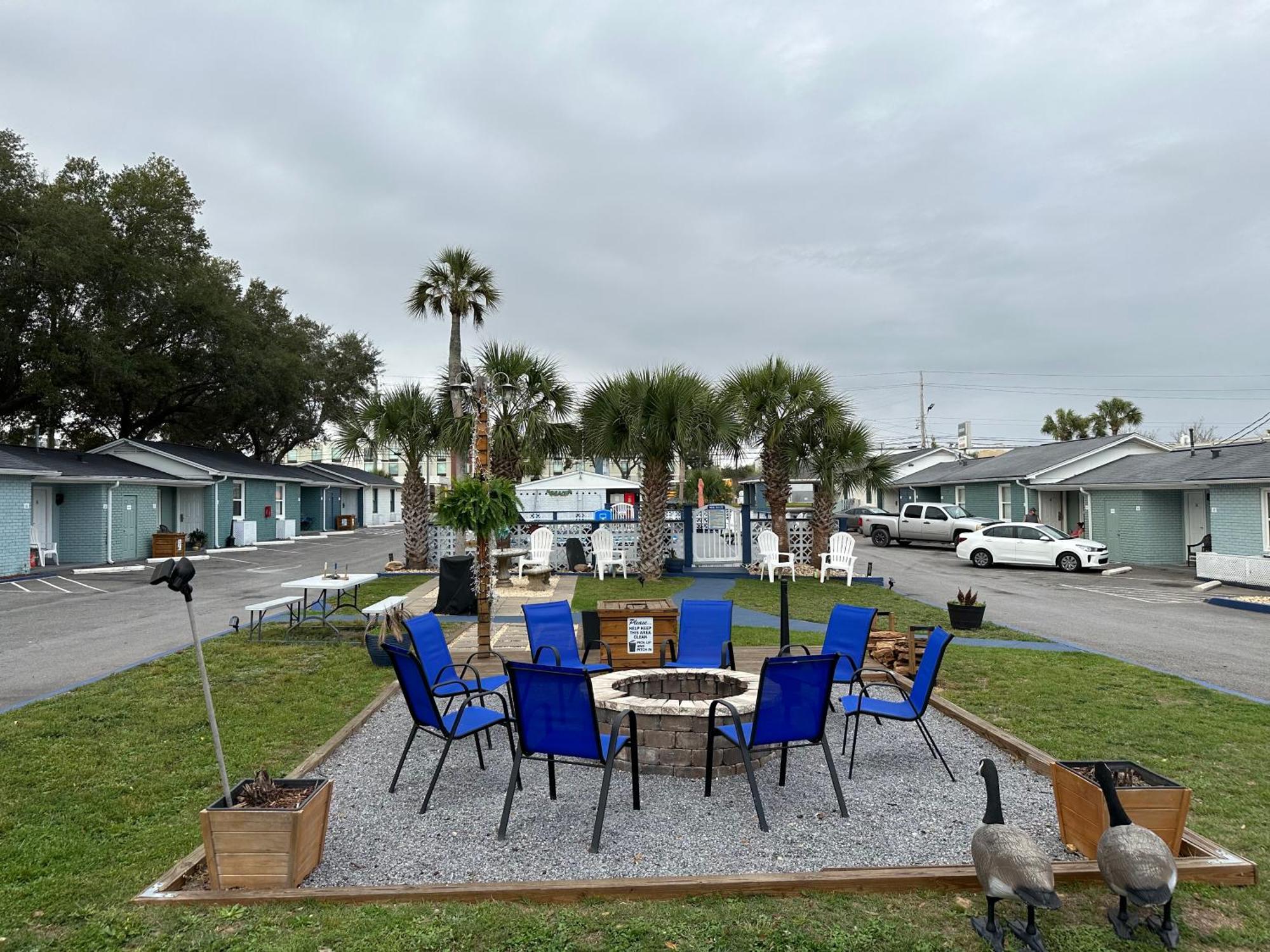 Gulf Coast Inn Гълф Брийз Екстериор снимка